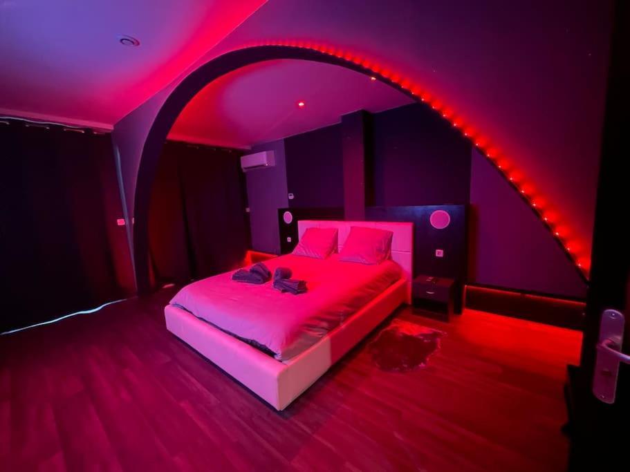 מרסיי Appart Avec Jacuzzi, Et Terrasse מראה חיצוני תמונה