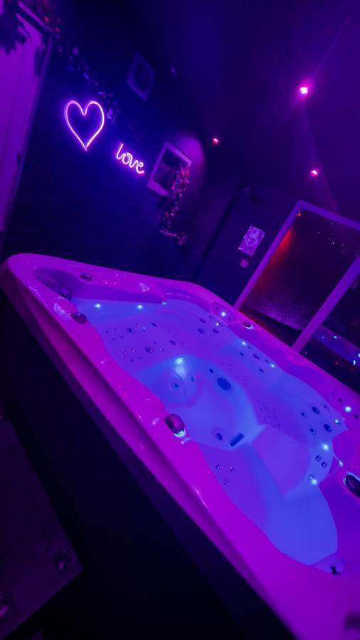 מרסיי Appart Avec Jacuzzi, Et Terrasse מראה חיצוני תמונה